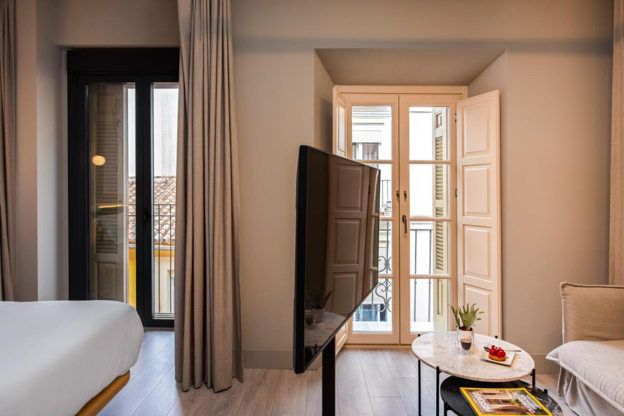 Coeo Pena Design Apartments Malaga Luaran gambar